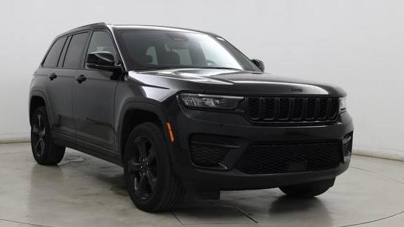 JEEP GRAND CHEROKEE 2023 1C4RJHAG1PC600534 image